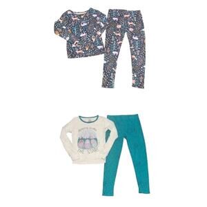 2 Pairs Of Carter's Girls Pajamas Size 6